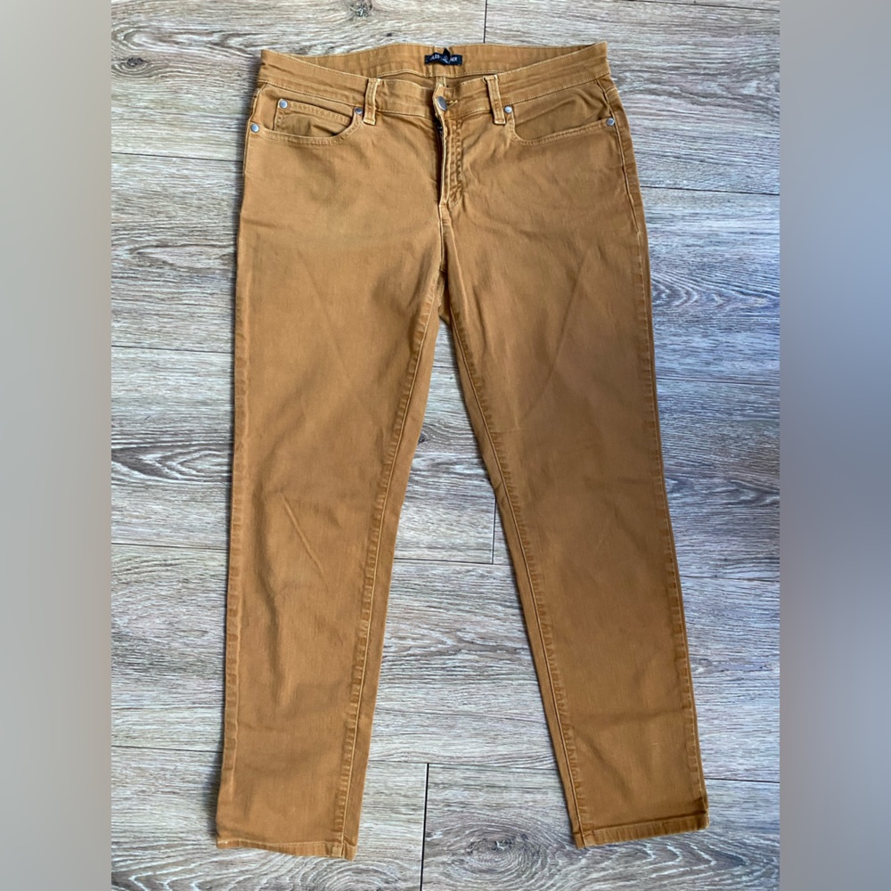 🔻EILEEN FISHER Organic Cotton Stretchy Ochre Straight Leg Jeans Medium
